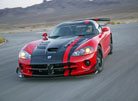    Dodge Viper SRT10 continúa